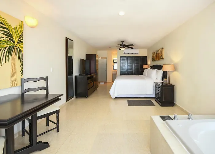 Resort Hidden Au Naturel Adults Only, & Inclusive