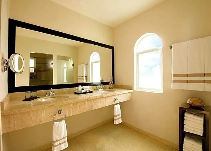 Resort Hidden Au Naturel Adults Only, & Inclusive